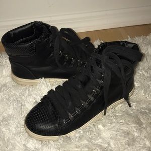 Steve Madden high rise sneakers